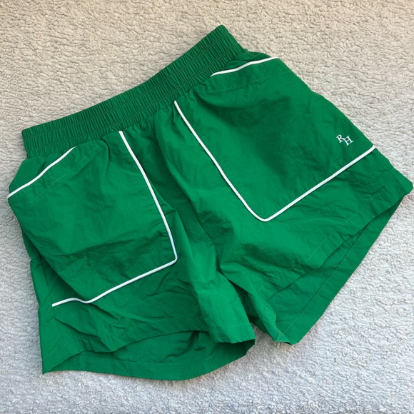 Set Recreational Habits Green and White Jacket with shorts selling as set - Picture 10 of 16